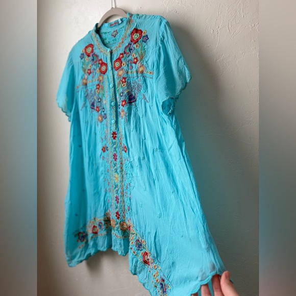 Johnny Was Turquoise Floral Embroidered Boho Tunic, Size Large - Picture 4 of 10